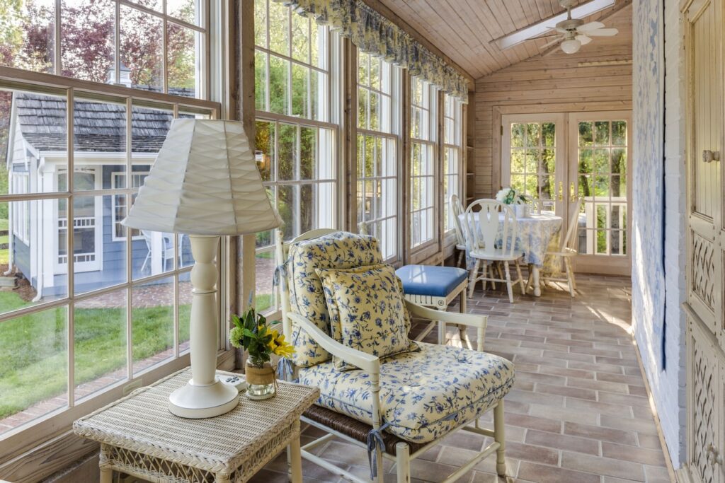 a furnished sunroom